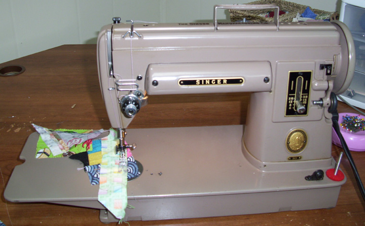 How to Assess a Vintage Sewing Machine — Chatterbox Quilts