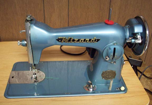 How to Assess a Vintage Sewing Machine — Chatterbox Quilts